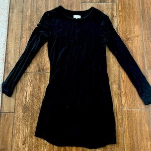 Black long sleeve mini dress